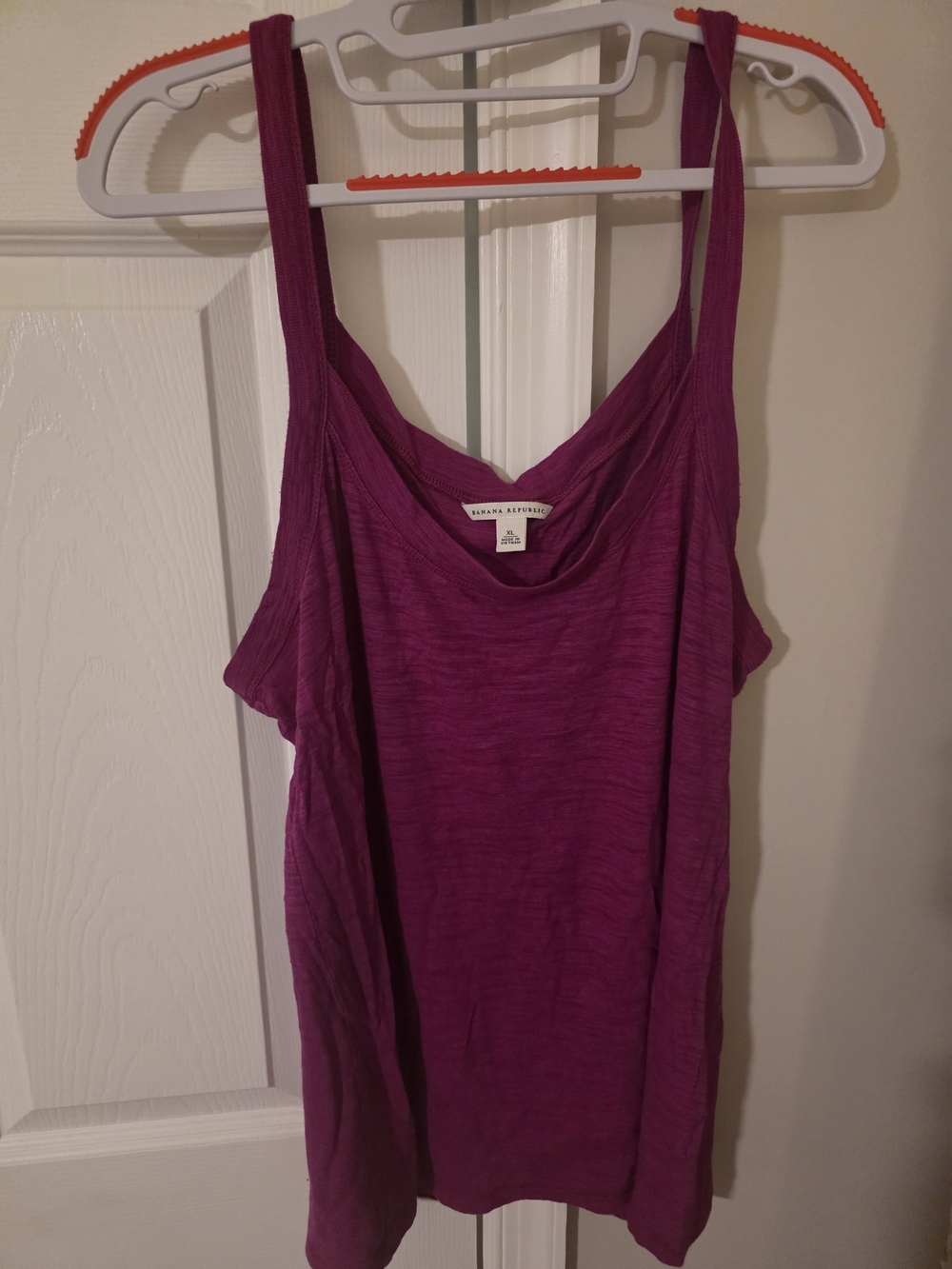 Banana Republic Magenta Scoop Neck Tank